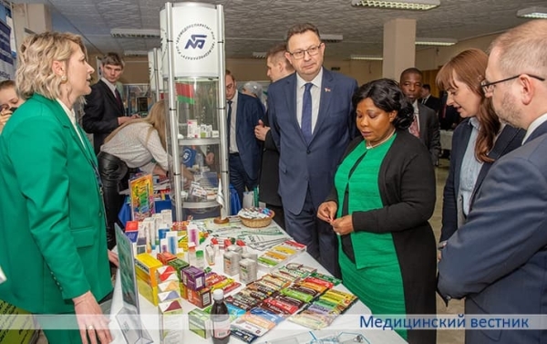 Супруга Президента Зимбабве высоко оценила белорусскую медицину			     
        Супруга Президента Зимбабве высоко оценила белорусскую медицину