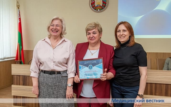 Награждены лучшие общественные инспекторы, организации и комиссии по охране труда			     
        Награждены лучшие общественные инспекторы, организации и комиссии по охране труда